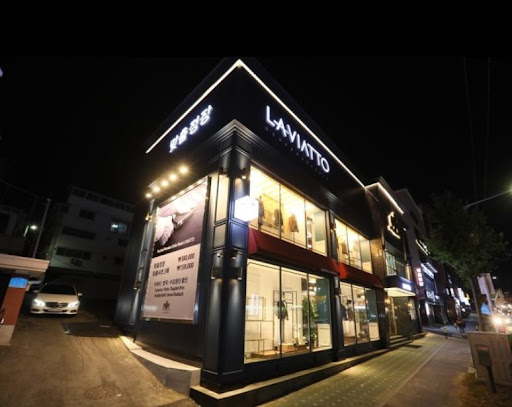 라비아또 대전점의 맞춤정장, 독창적인 스타일을 선보이다